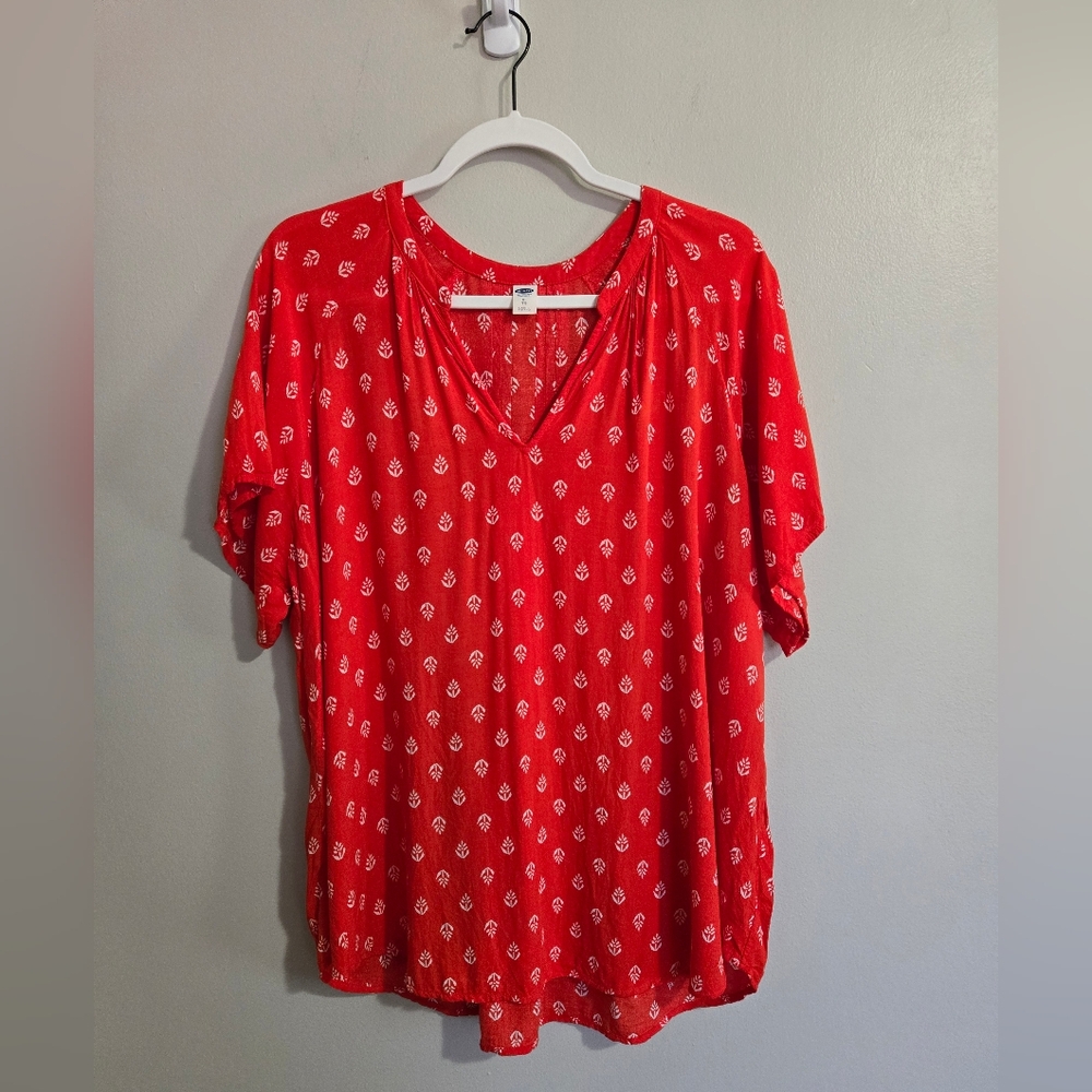 Old Navy Flowy Short Sleeve Blouse